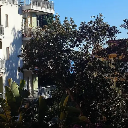 Melody Breeze Apartments-sanremo 45 * Sanremo
